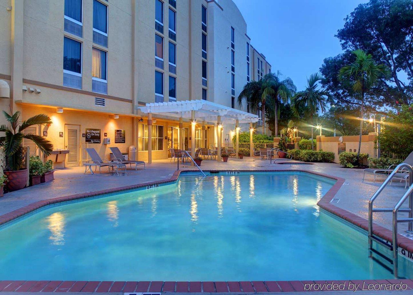 Hampton Inn Pembroke Pines Kültér fotó